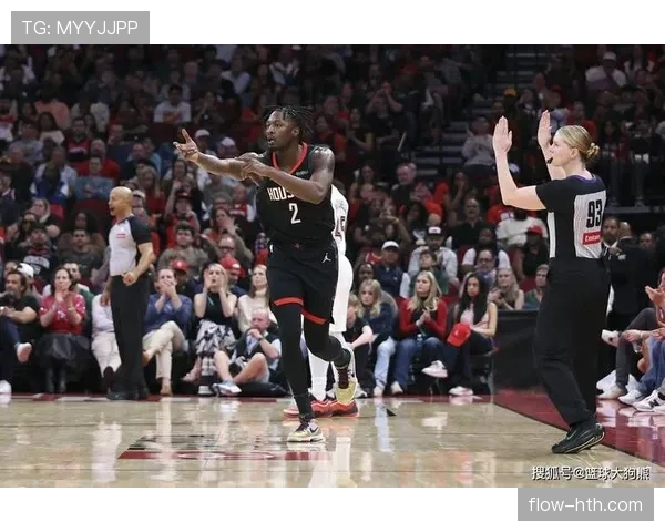 斯特劳瑟全明星射手再创佳绩，带领球队勇夺关键胜利